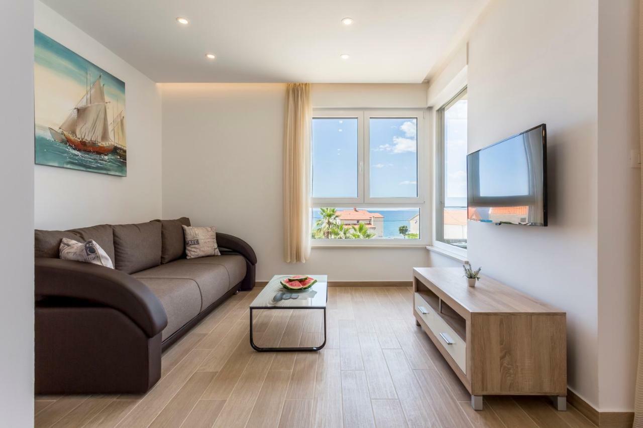 Apartments Villa 19 โปดสตรานา ภายนอก รูปภาพ